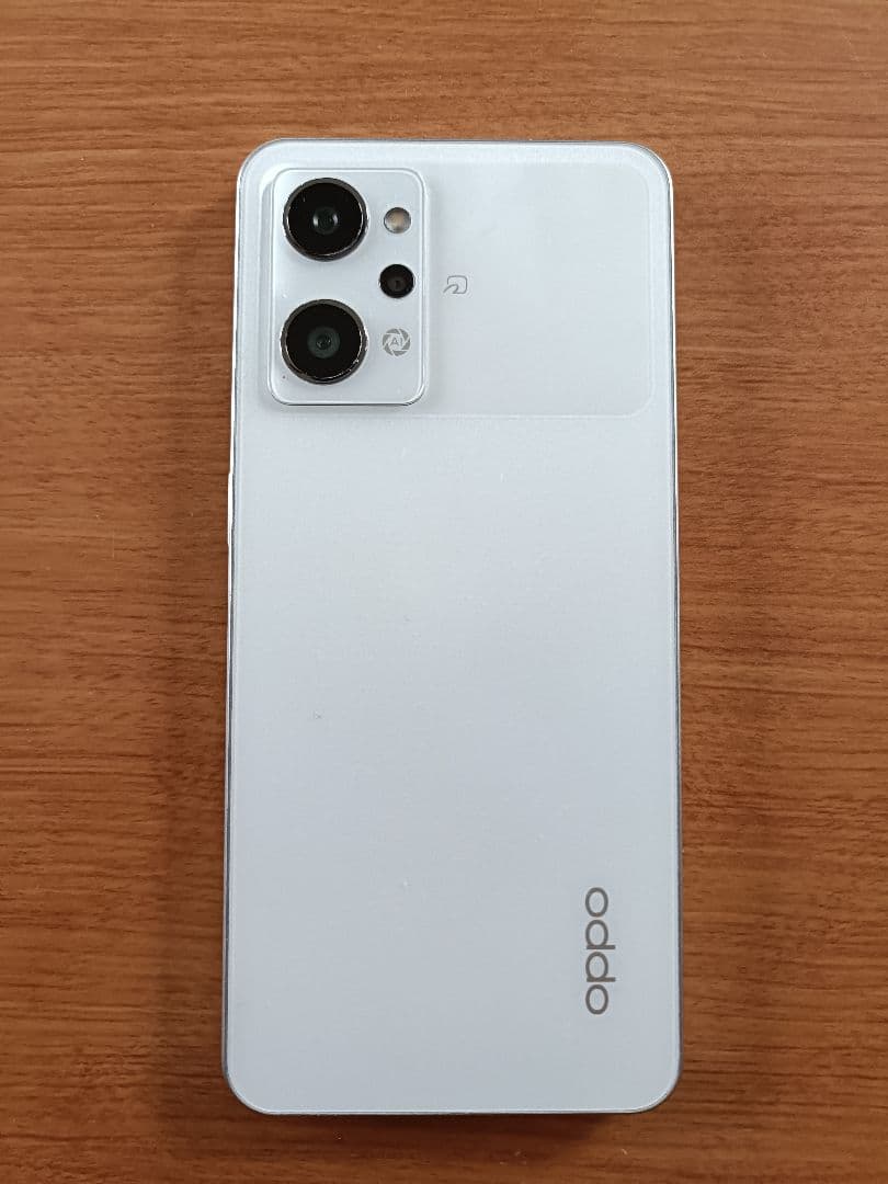 OPPO Reno 9a 本体　ムーンホワイト