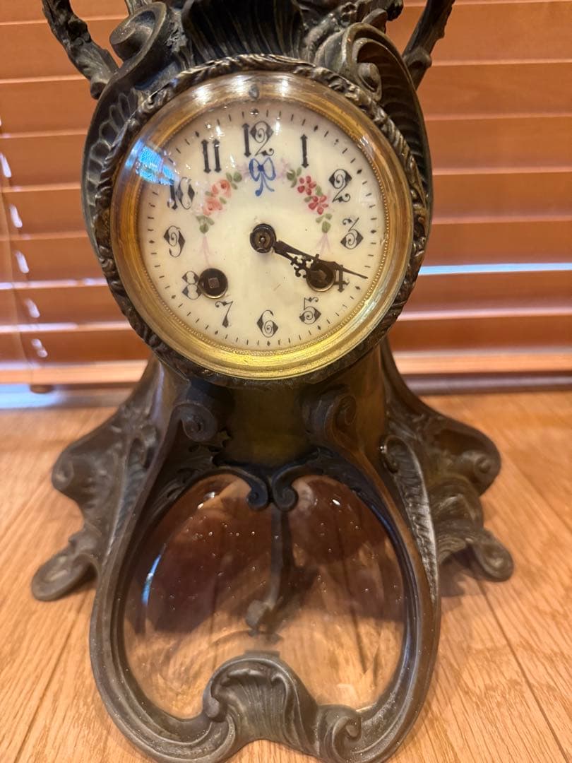 アンティーク　ブロンズ　アールヌーボー　銅像　置き時計