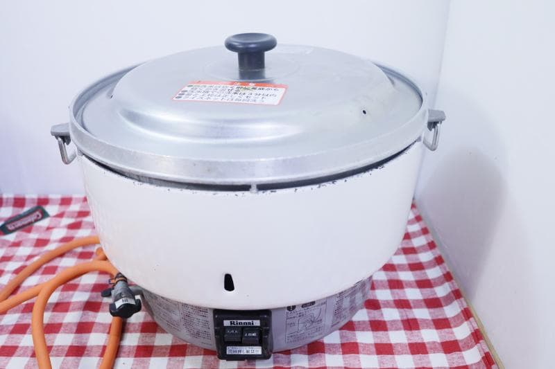 ◆リンナイ業務用ガス炊飯器4升/8L型式：RR-40S1　プロパンガス