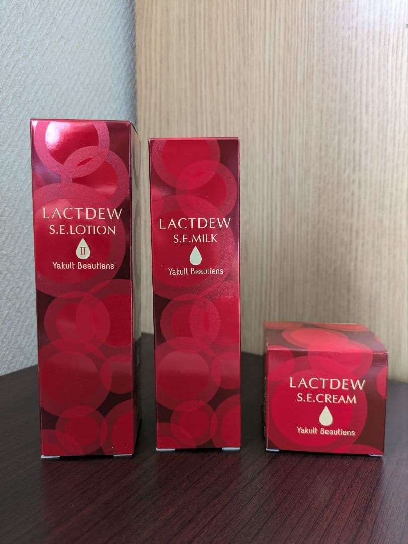 LACTDEW S.E. ローション・ミルク・クリーム 3点セット