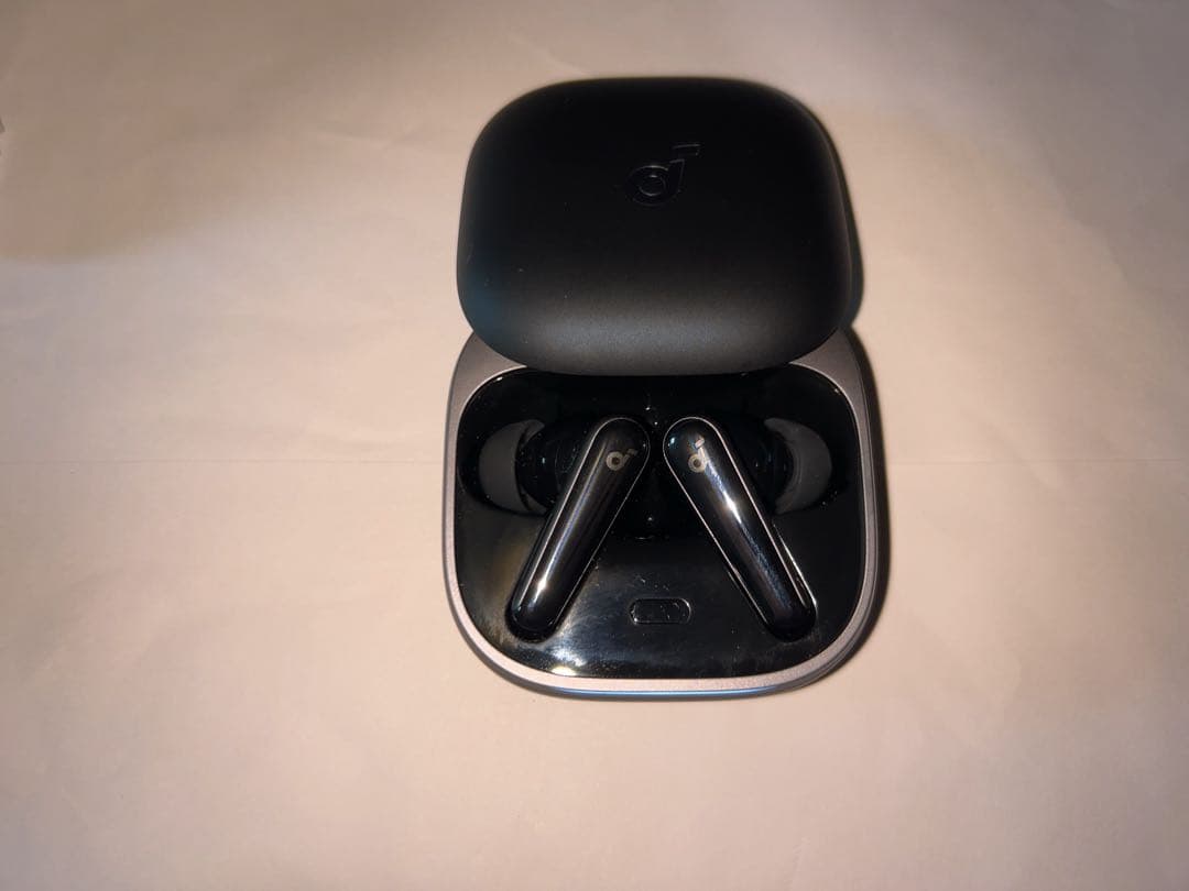 soundcore Liberty 5 ワイヤレスイヤホン ホワイト