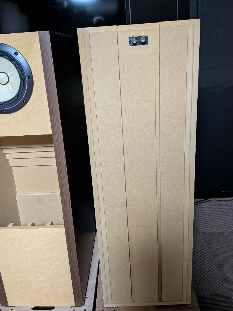 バックロードホーンFostex FE208Ｅ∑　自作品　北海道引取り限定