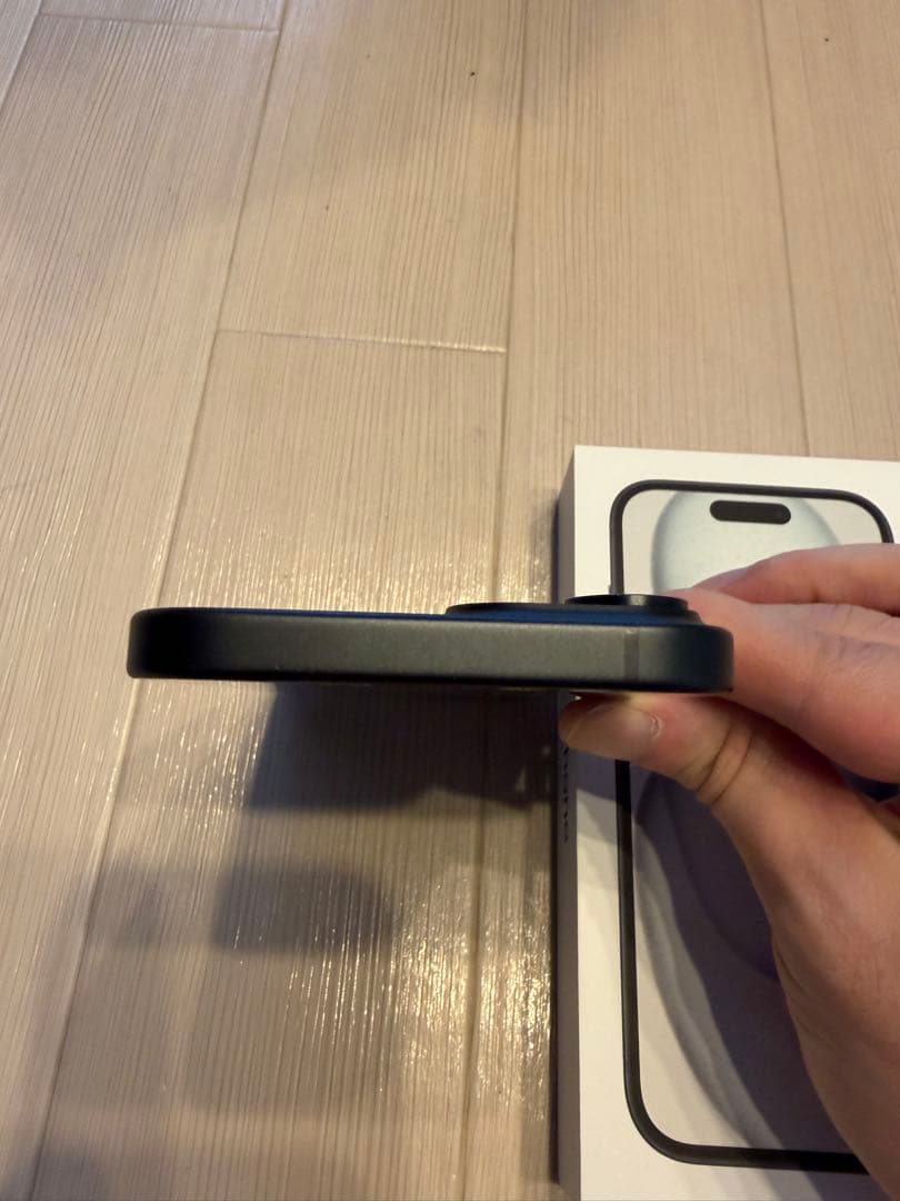 ⭐️美品⭐️iPhone15 ブラック 256GB simフリー