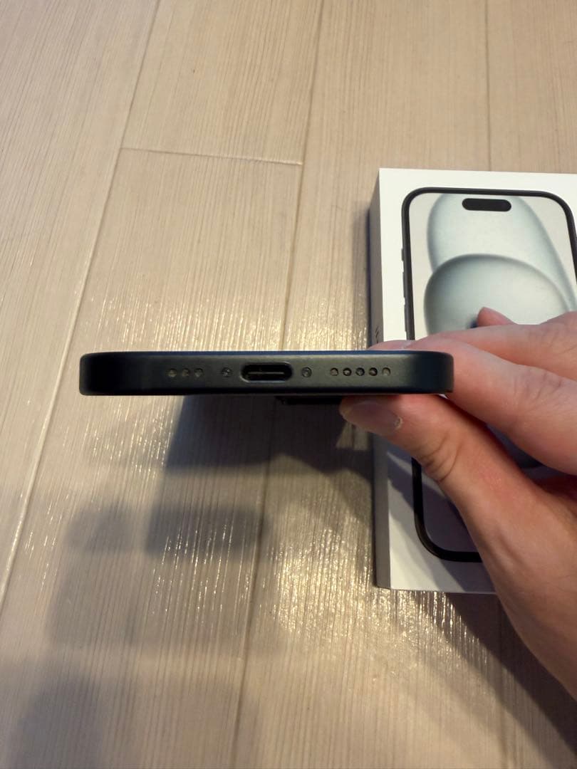 ⭐️美品⭐️iPhone15 ブラック 256GB simフリー