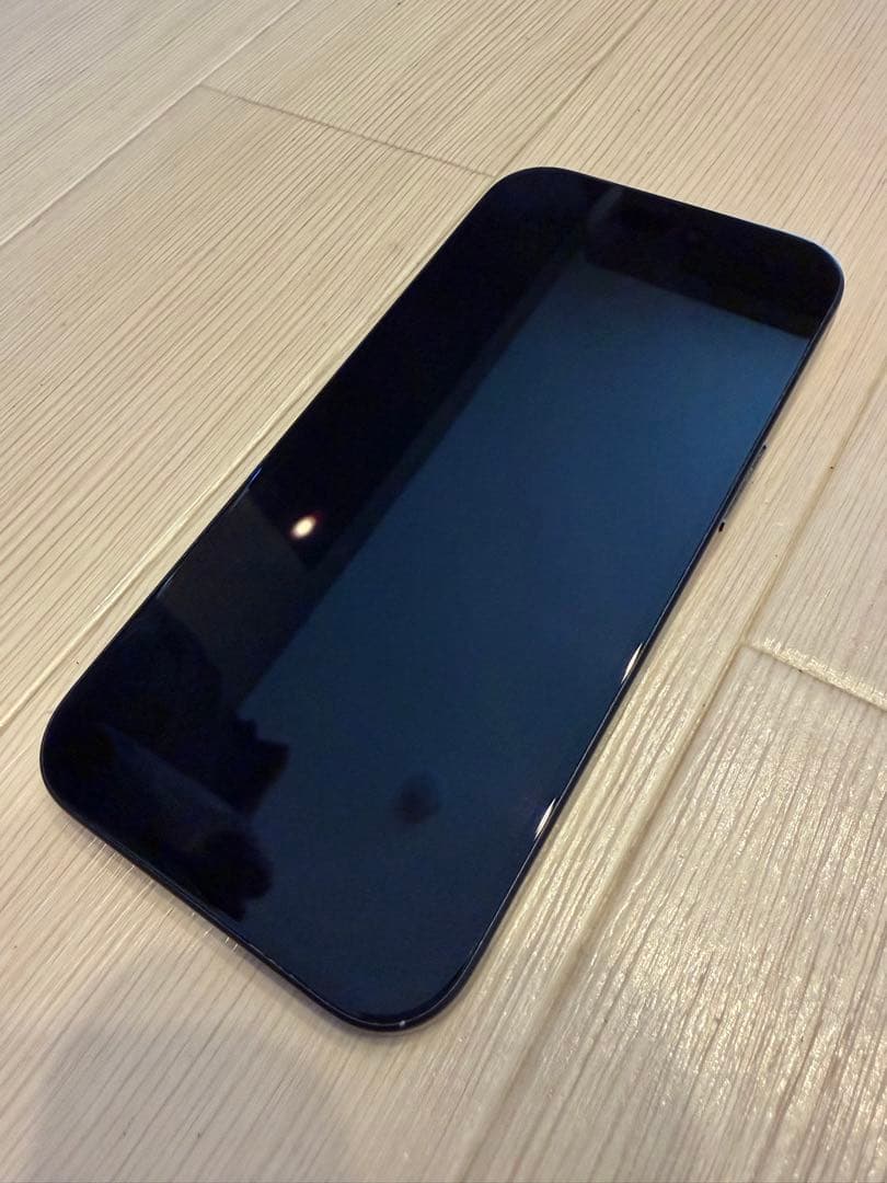 ⭐️美品⭐️iPhone15 ブラック 256GB simフリー
