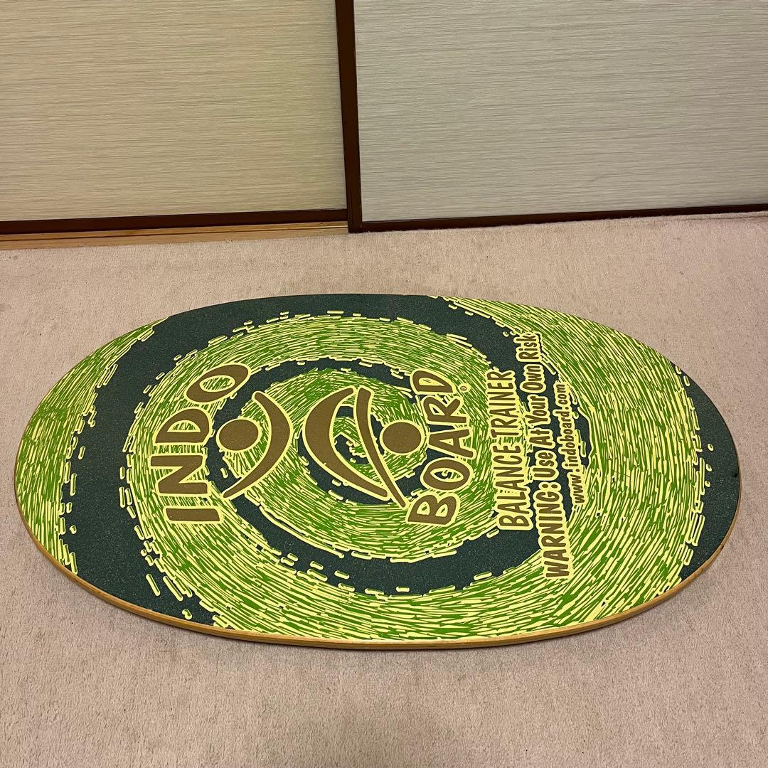 INDO BOARD バランスボード サーフィン　バランストレーニング