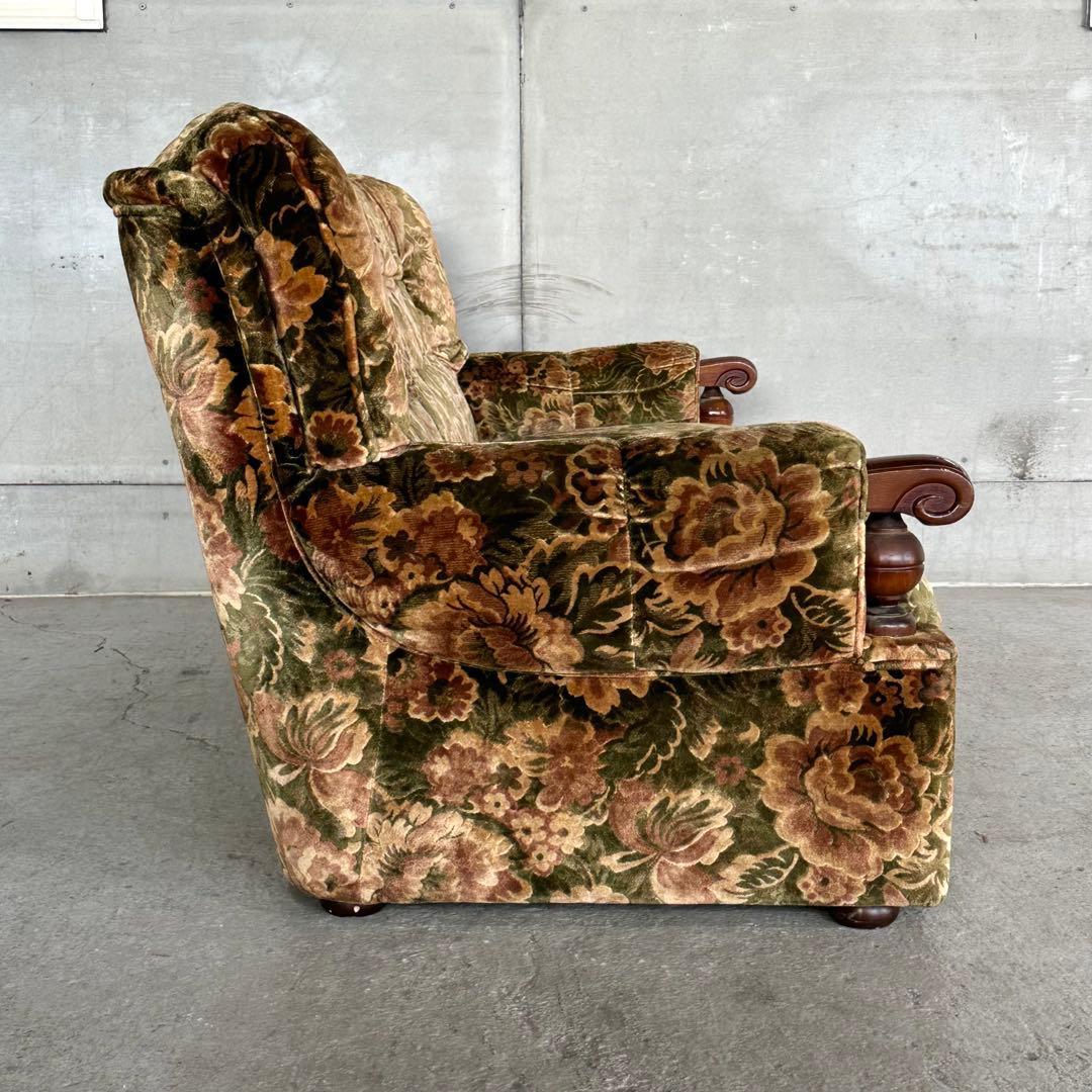 ✦70s✦ karimoku ソファー 花柄ベルベット × 重厚ウッドアーム
