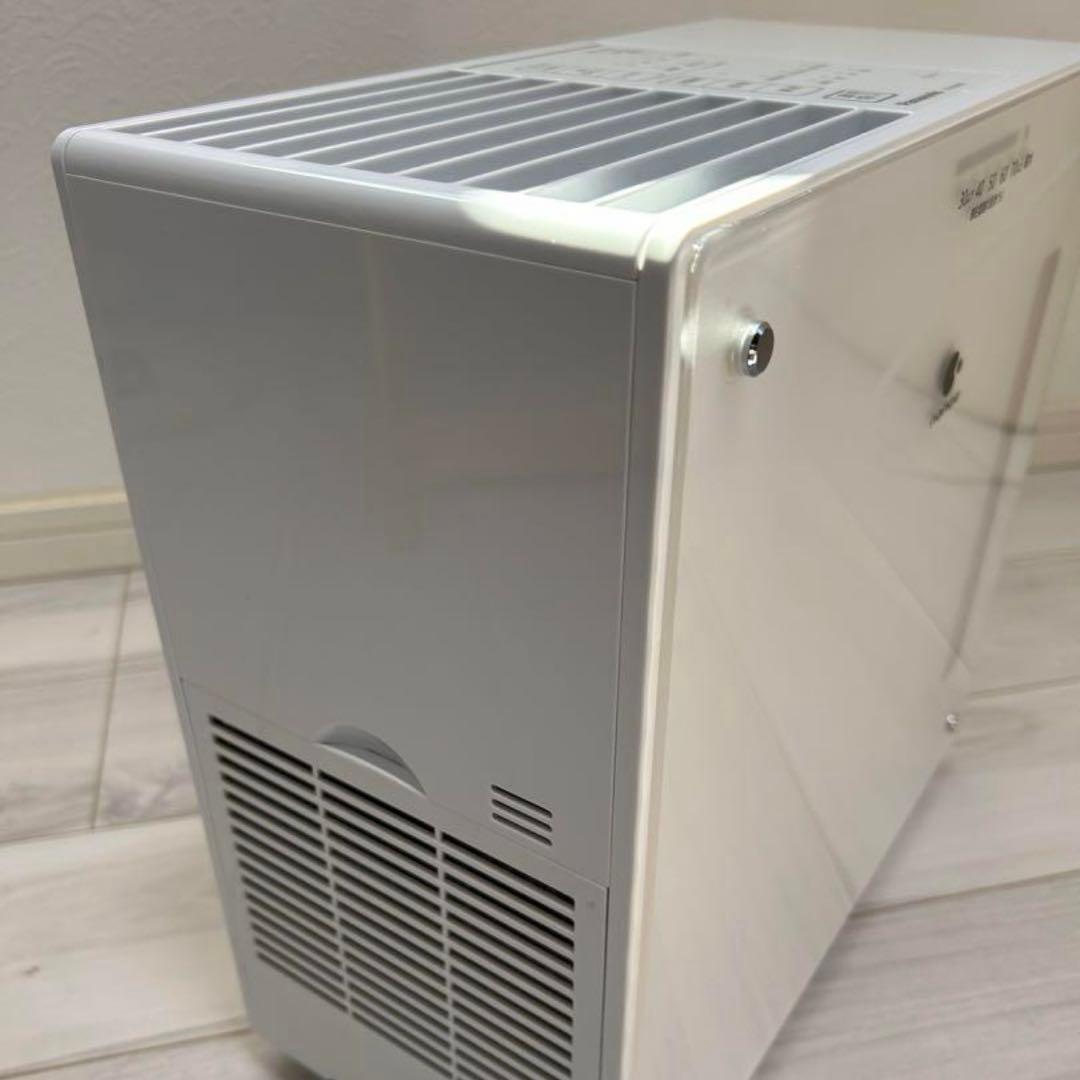 ［美品］2023年製　Panasonic 気化式加湿機　FE-KXW07