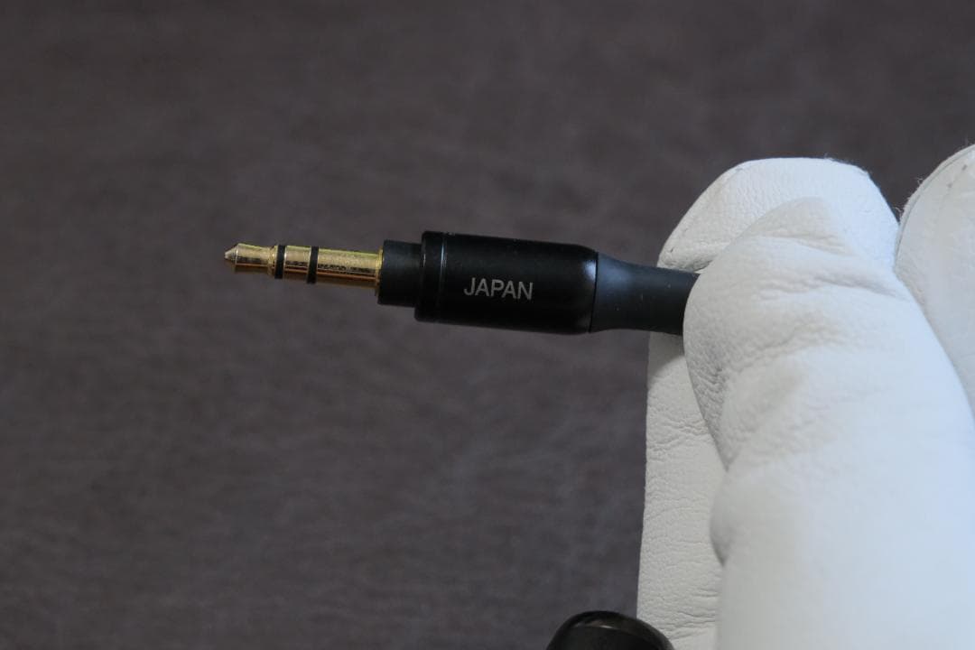 Victor HA-FW1500 WOODシリーズ 密閉型イヤホン ハイレゾ対応