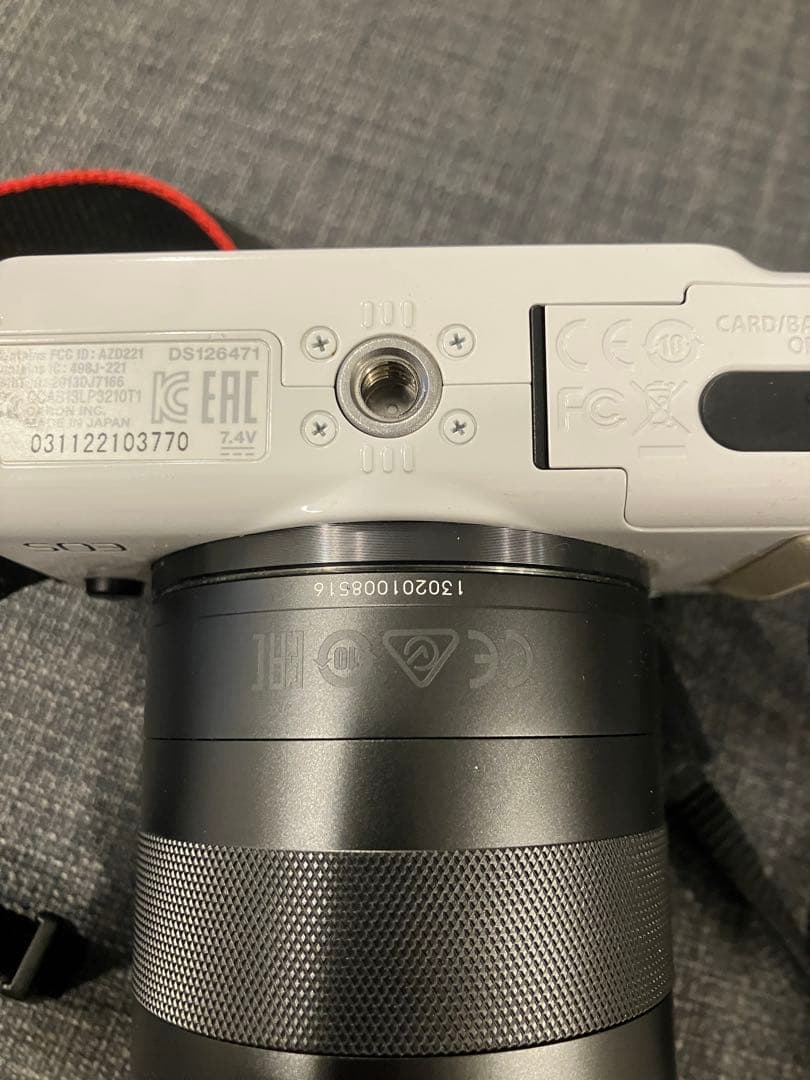 ひ*り様 Canon EOS M2 ダブルレンズキット 箱付き 美品