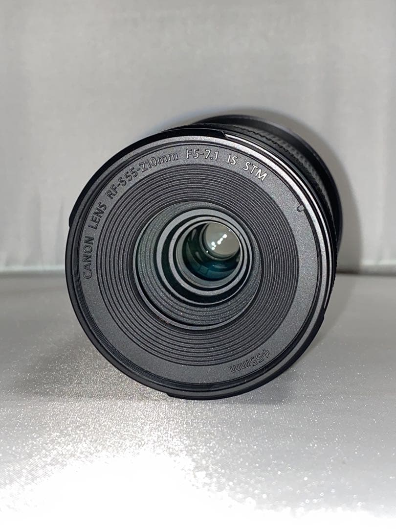 【未使用品】Canon RF-S 55-210mm F5-7.1 IS STM