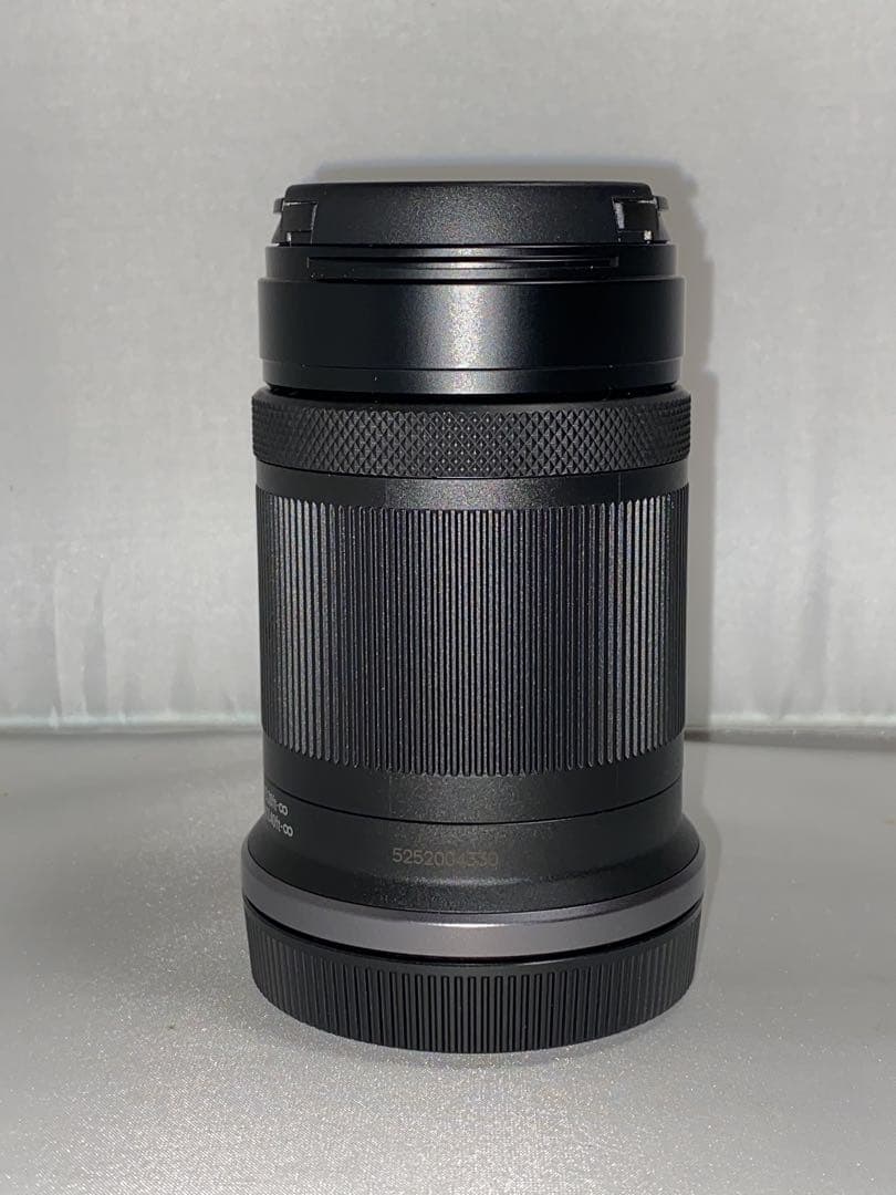 【未使用品】Canon RF-S 55-210mm F5-7.1 IS STM