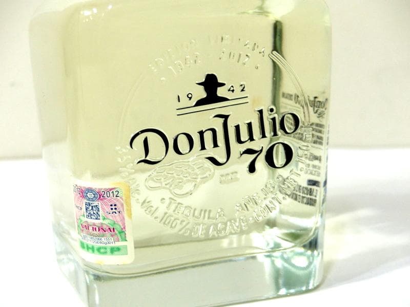 【2477】 DonJulio 70 テキーラ 750ml 未開栓
