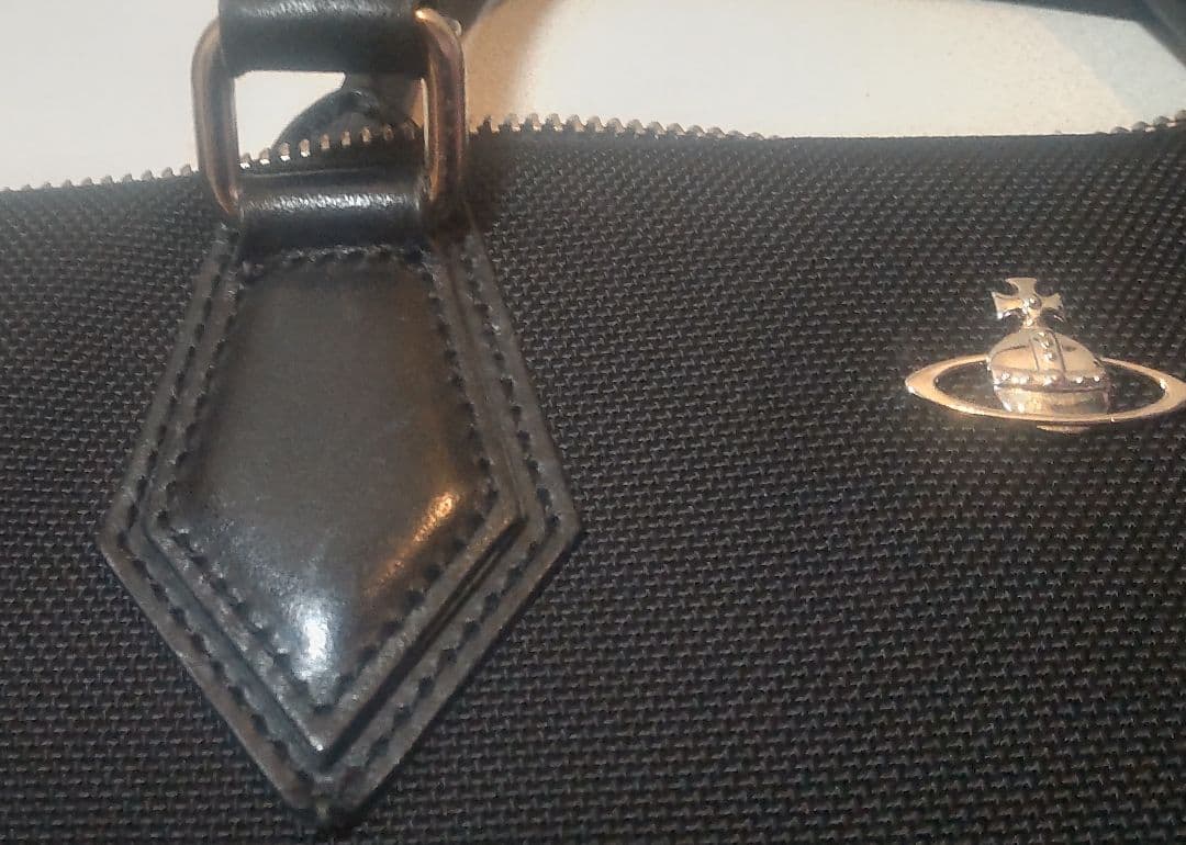 Vivienne Westwood ビジネスショルダー