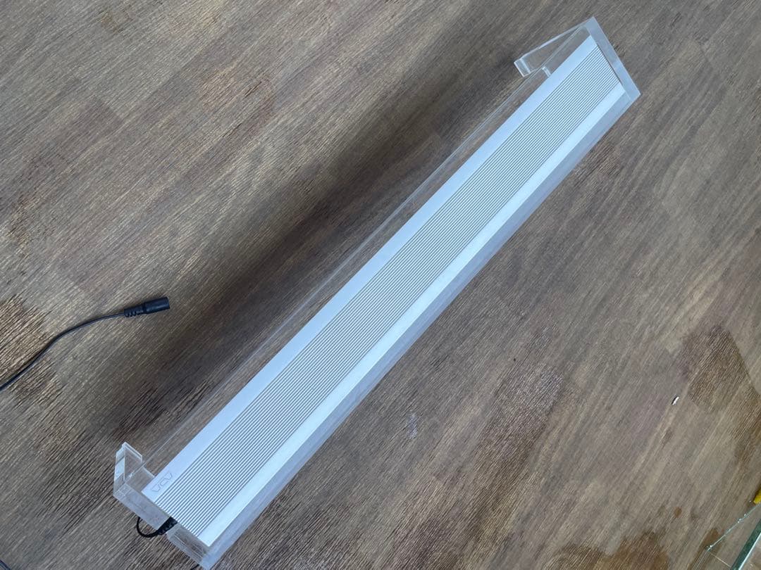 【サッシ】ADAアクアスカイ601 と60センチ水槽