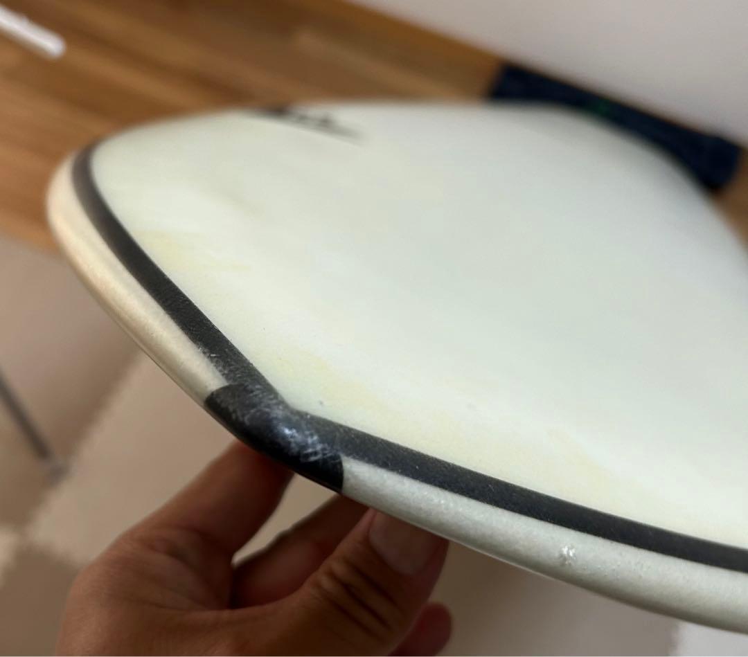 Firewire Seaside & Beyond 7’0” 専用フィン付き