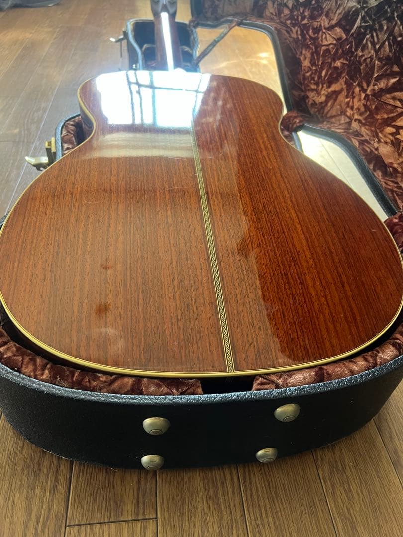 Santa Cruz OMサイズギター(Collings社製ハードケース付き)