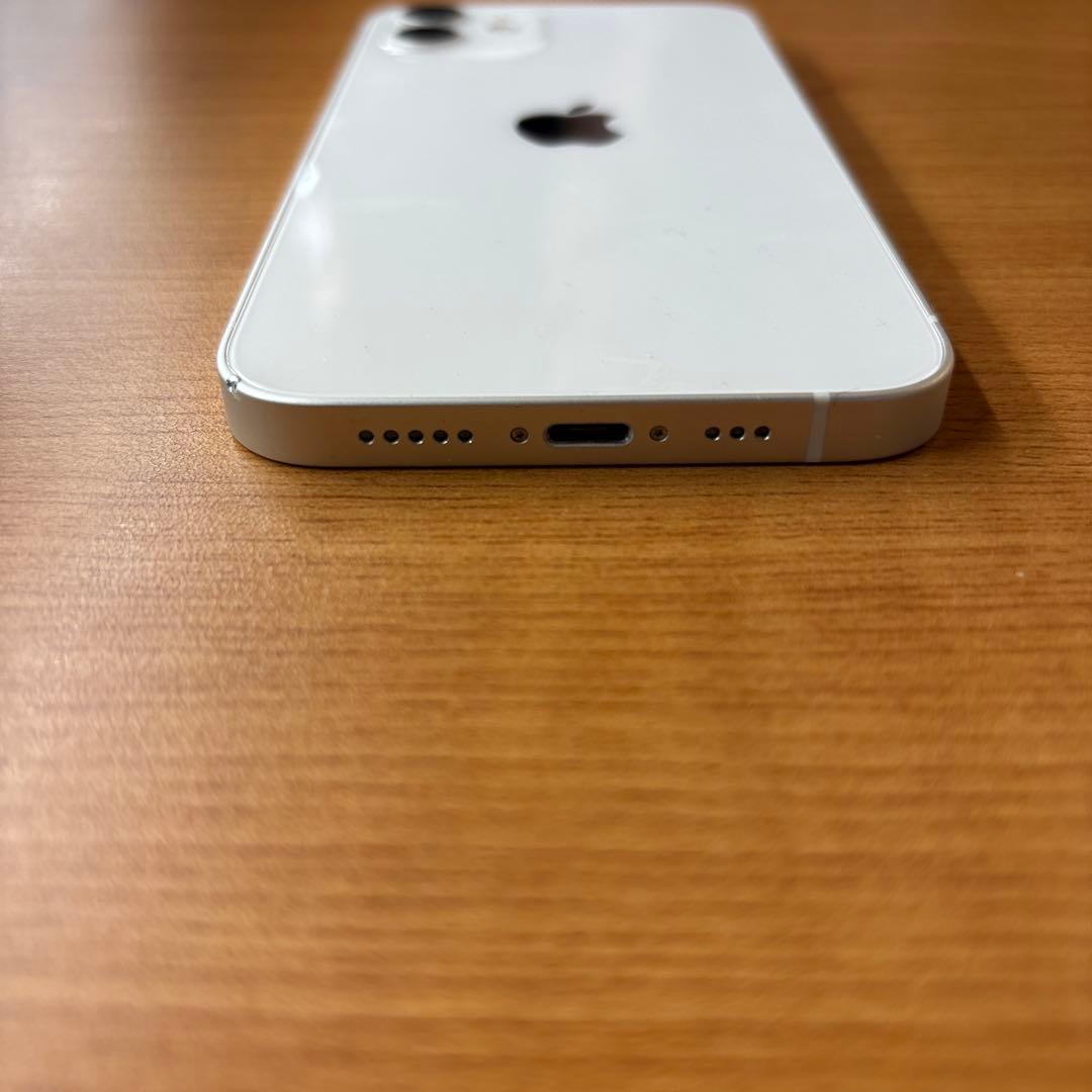 Apple iPhone 12 ホワイト 本体のみ