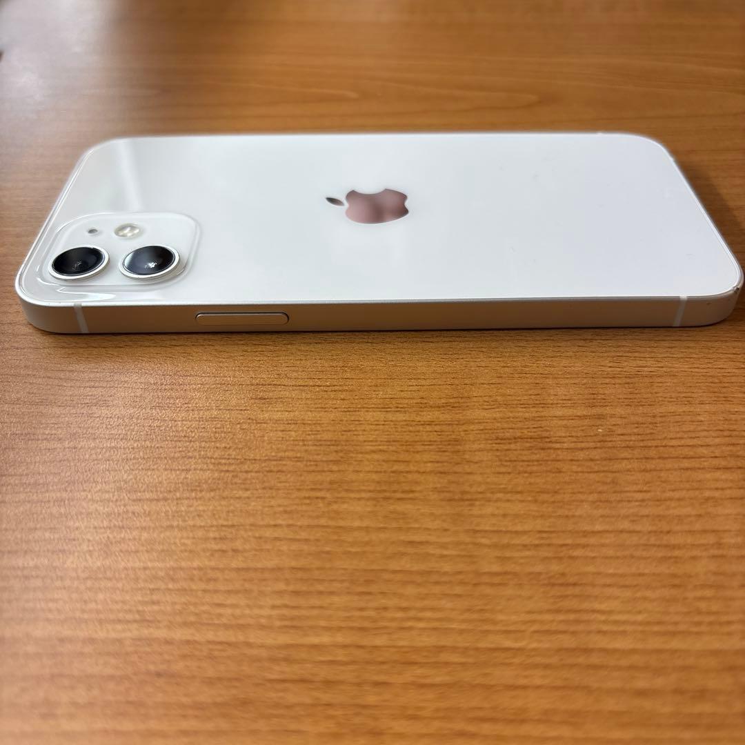 Apple iPhone 12 ホワイト 本体のみ