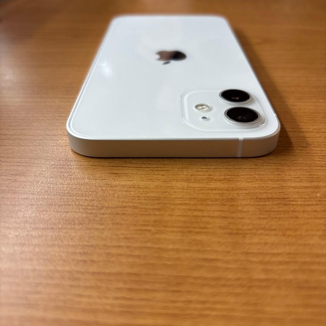 Apple iPhone 12 ホワイト 本体のみ