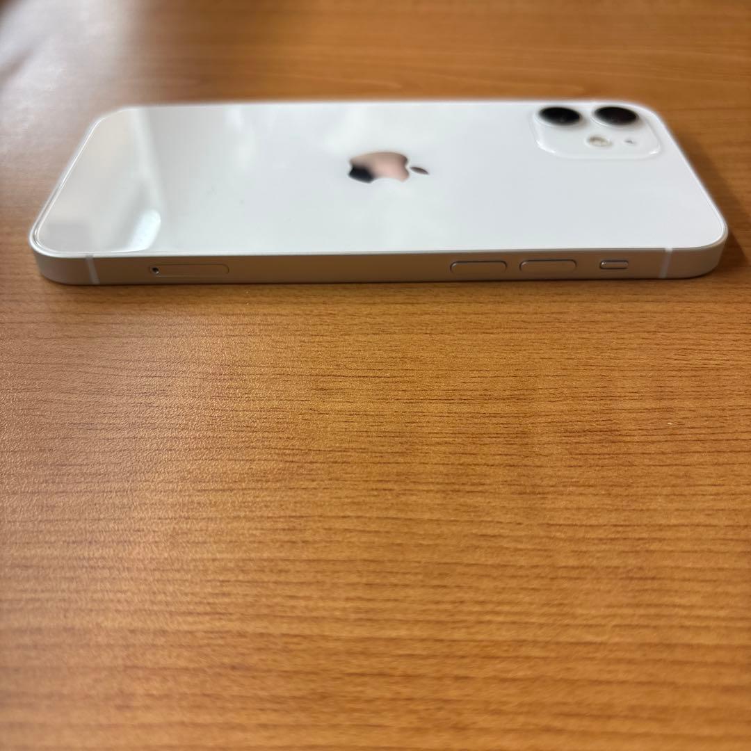 Apple iPhone 12 ホワイト 本体のみ