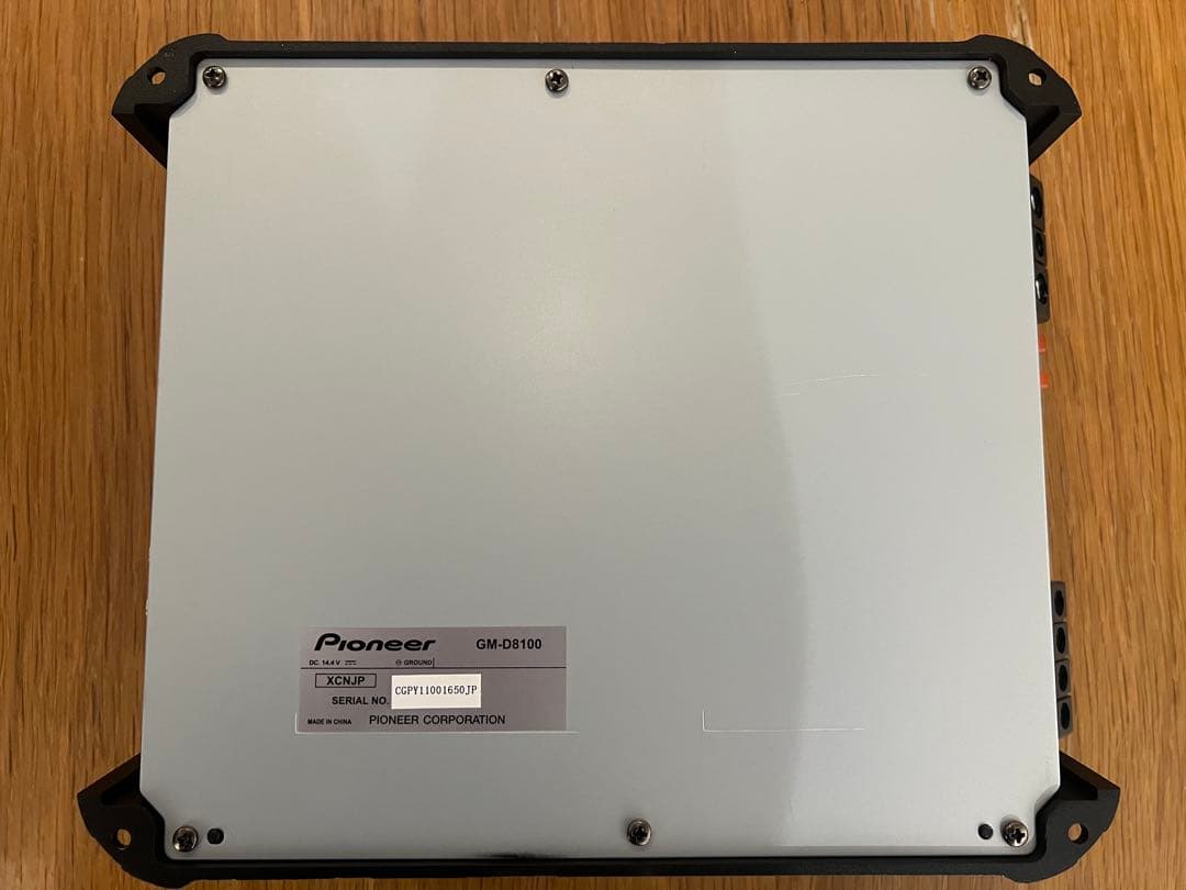 スカッシュ様 Pioneer carrozzeria GM-D8100