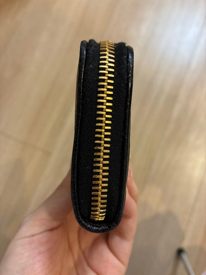 MIU MIU キルティング ケース　黒MATELASSE