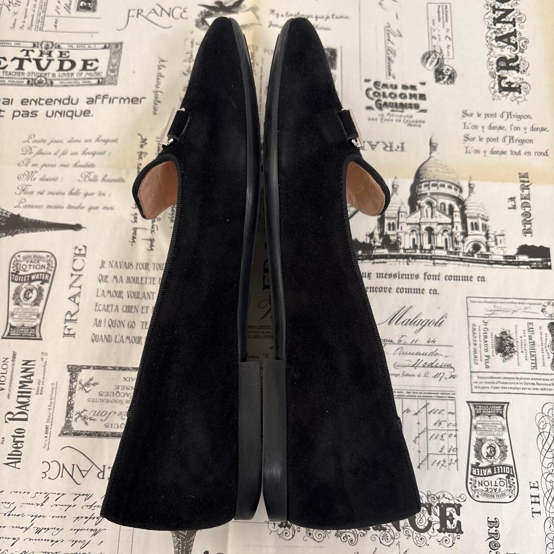 美品TOD'S ブラック スエード ローファー