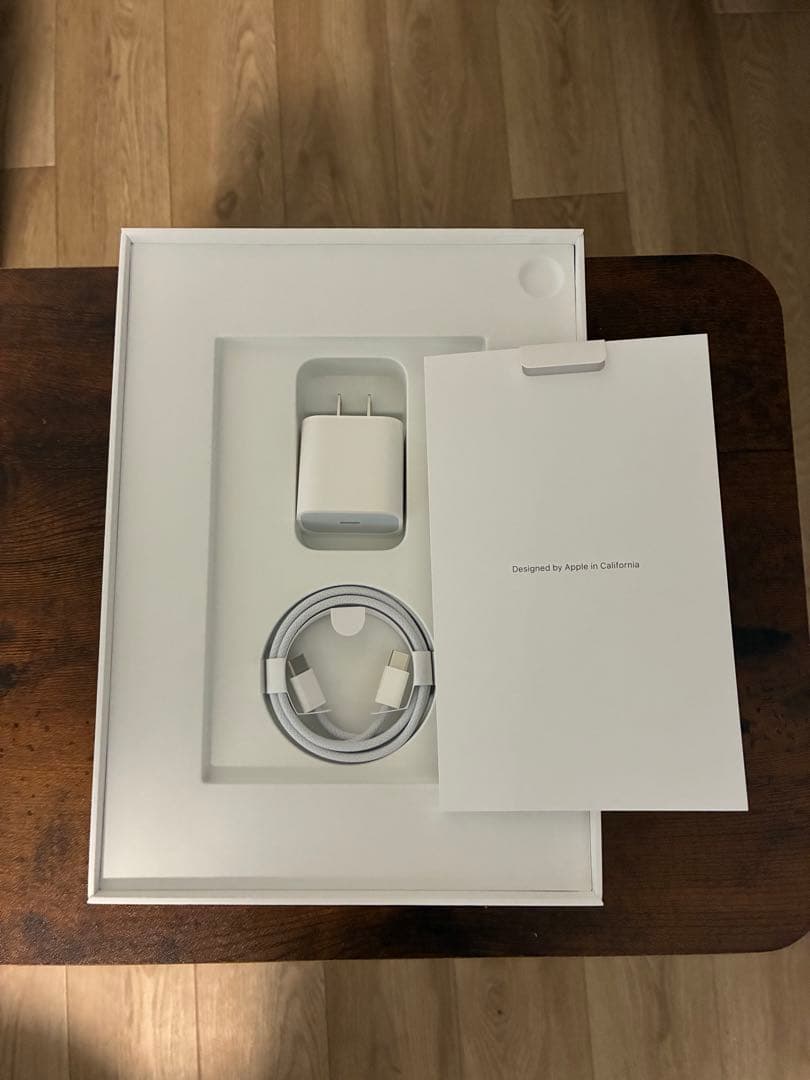 【値下げ‼️】M2 iPad air 11㌅ Wi-Fi 256GB ケース付