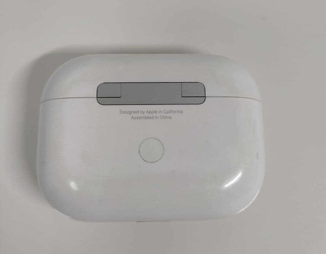 AirPods Pro 第1世代 lightning充電器付き！！