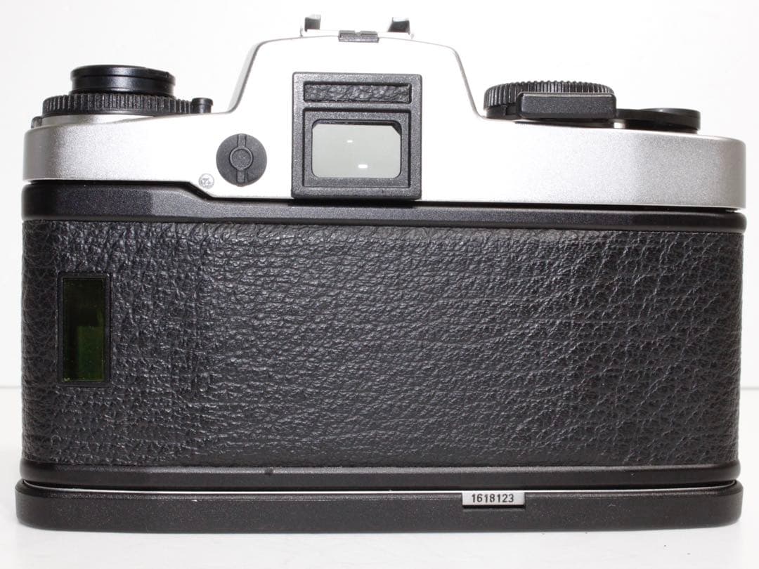 【超極上品】LEICA R4 底カバー付き