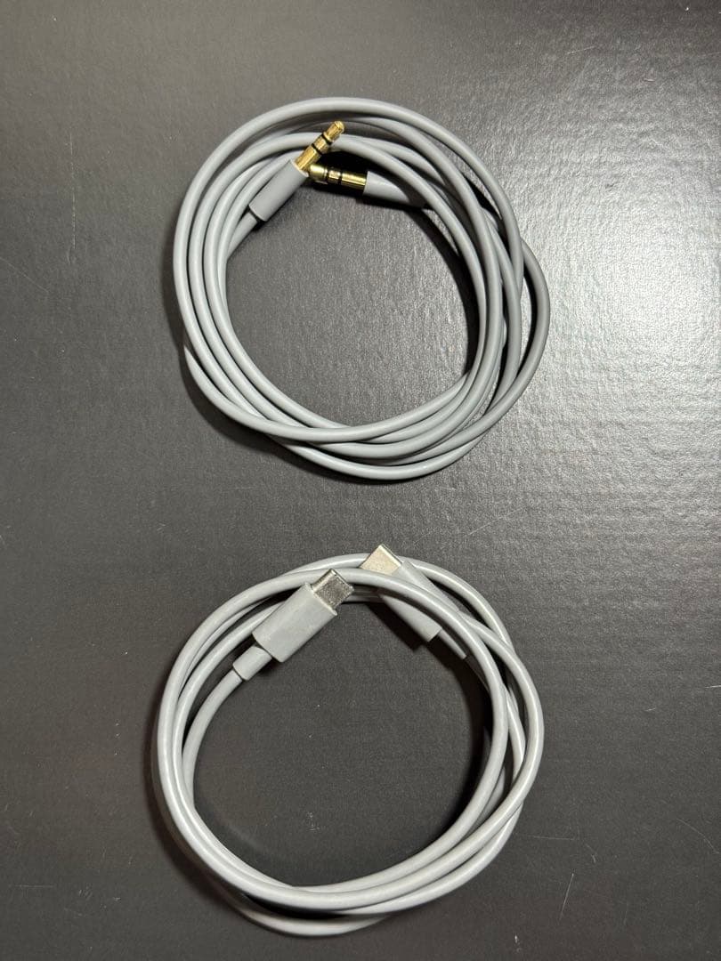 Beats studio pro ブラック 【ケース、ケーブル2本込】