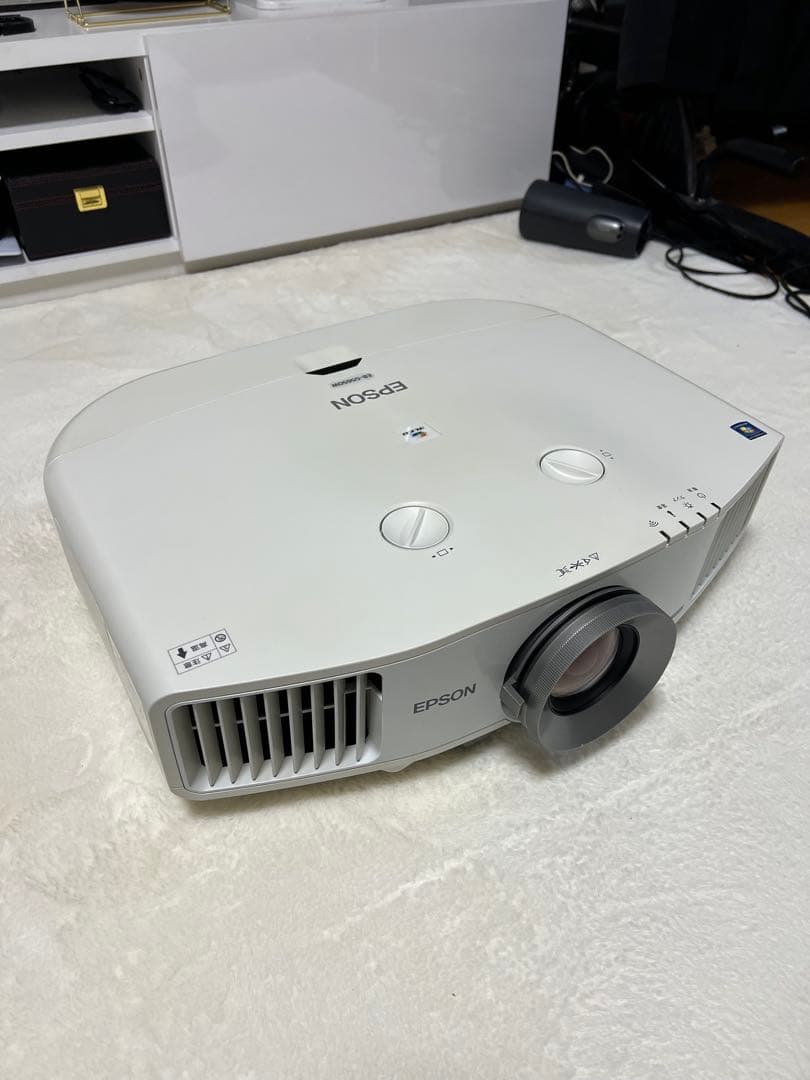 Epson EB-G5650W プロジェクター