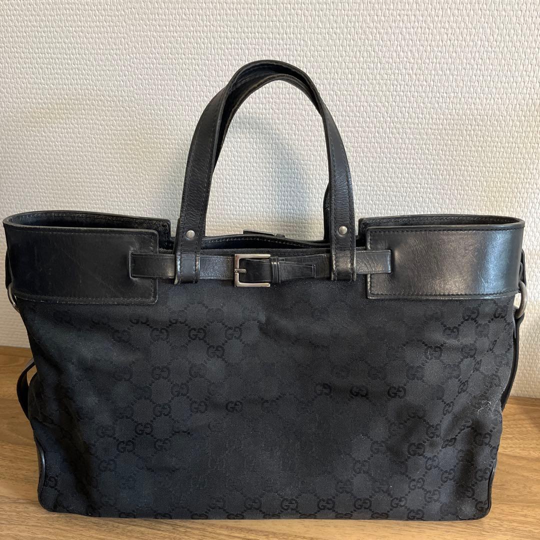 Gucci ブラック ビジネスバッグ 大容量