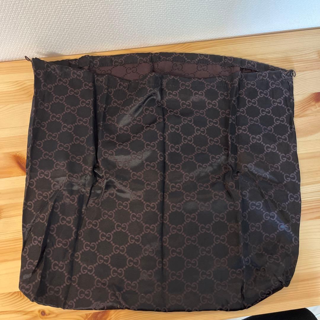 Gucci ブラック ビジネスバッグ 大容量