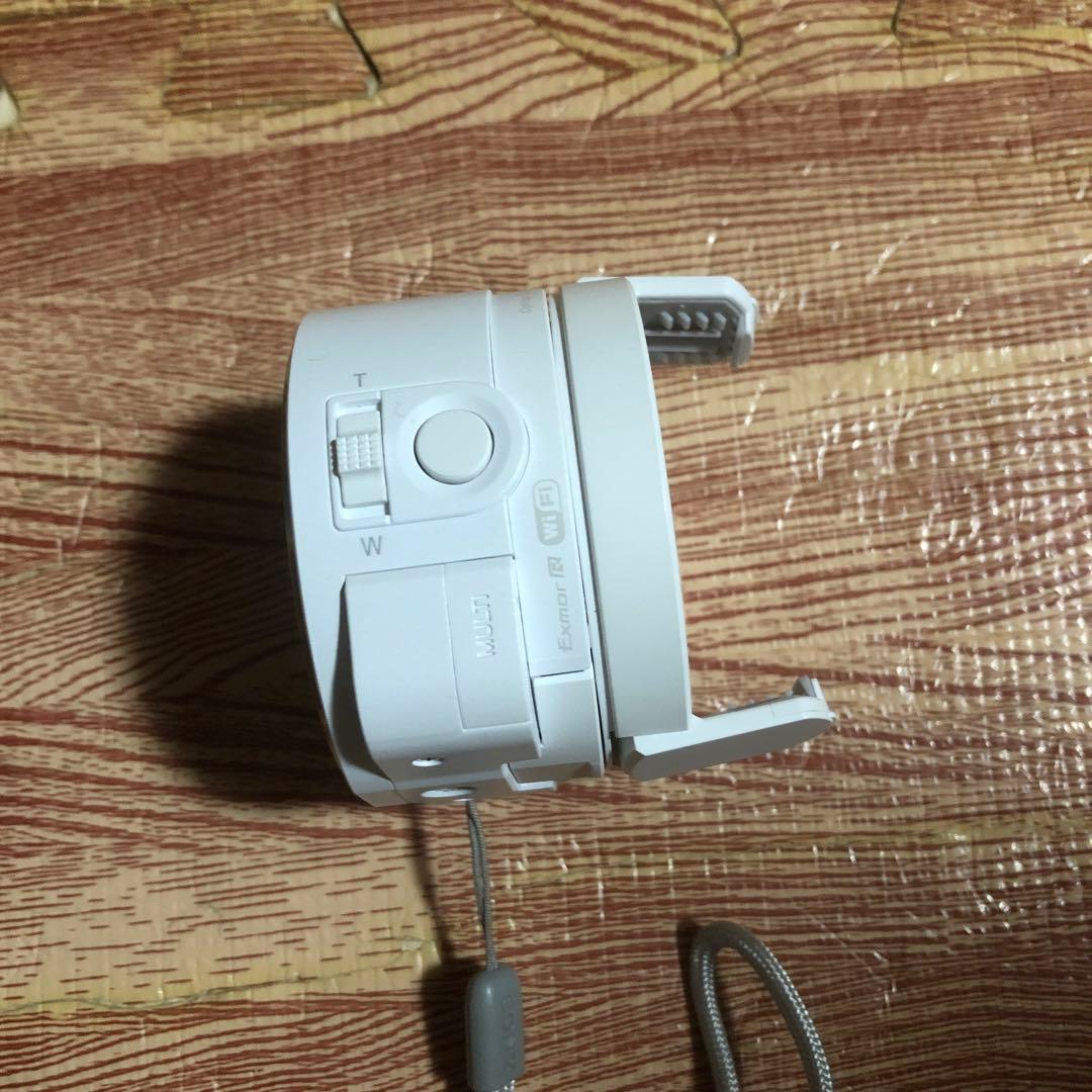 SONY Cyber-Shot DSC-QX10 (MicroSD無し）