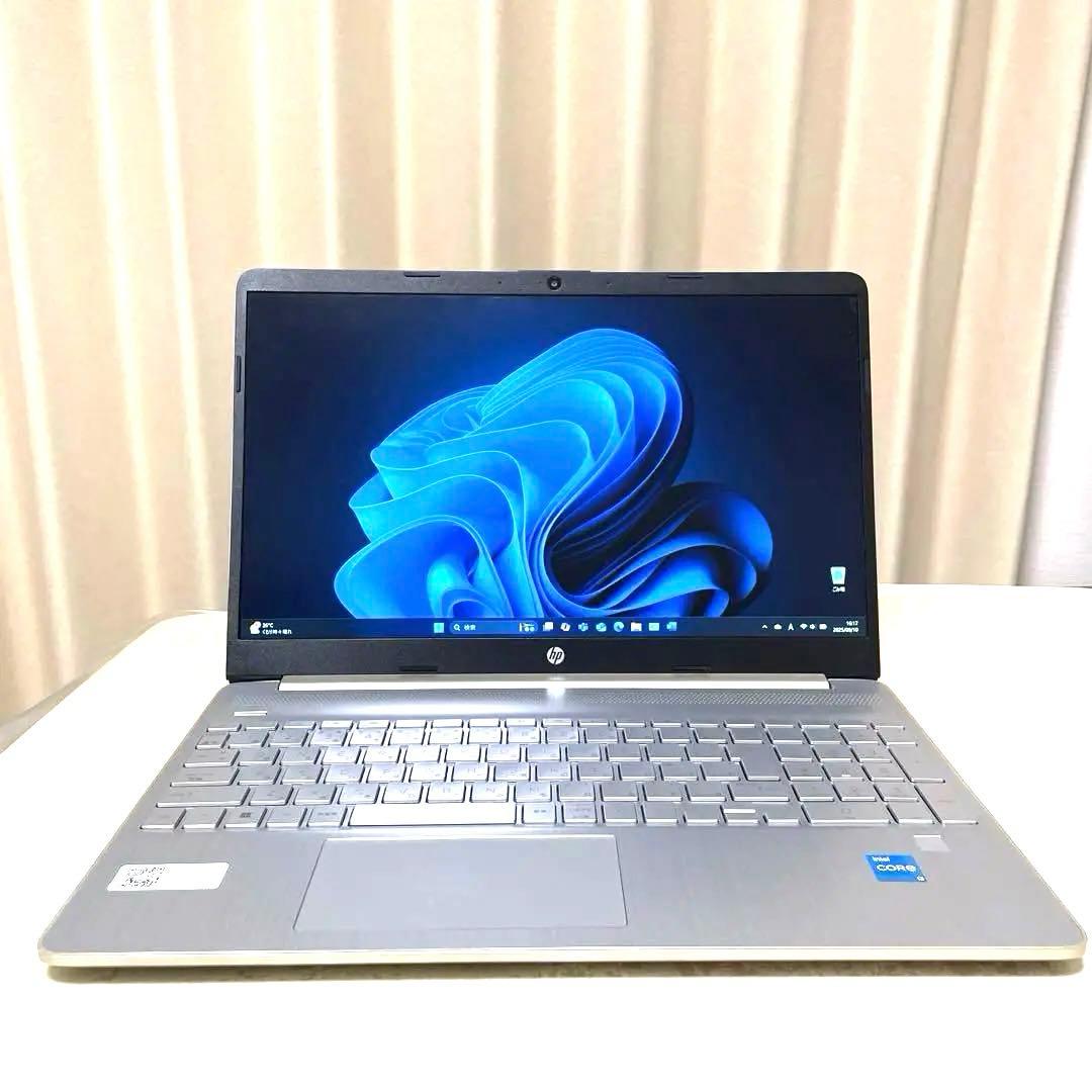 ノートパソコン•HPノートパソコン•HP WindowsノートPC シルバー