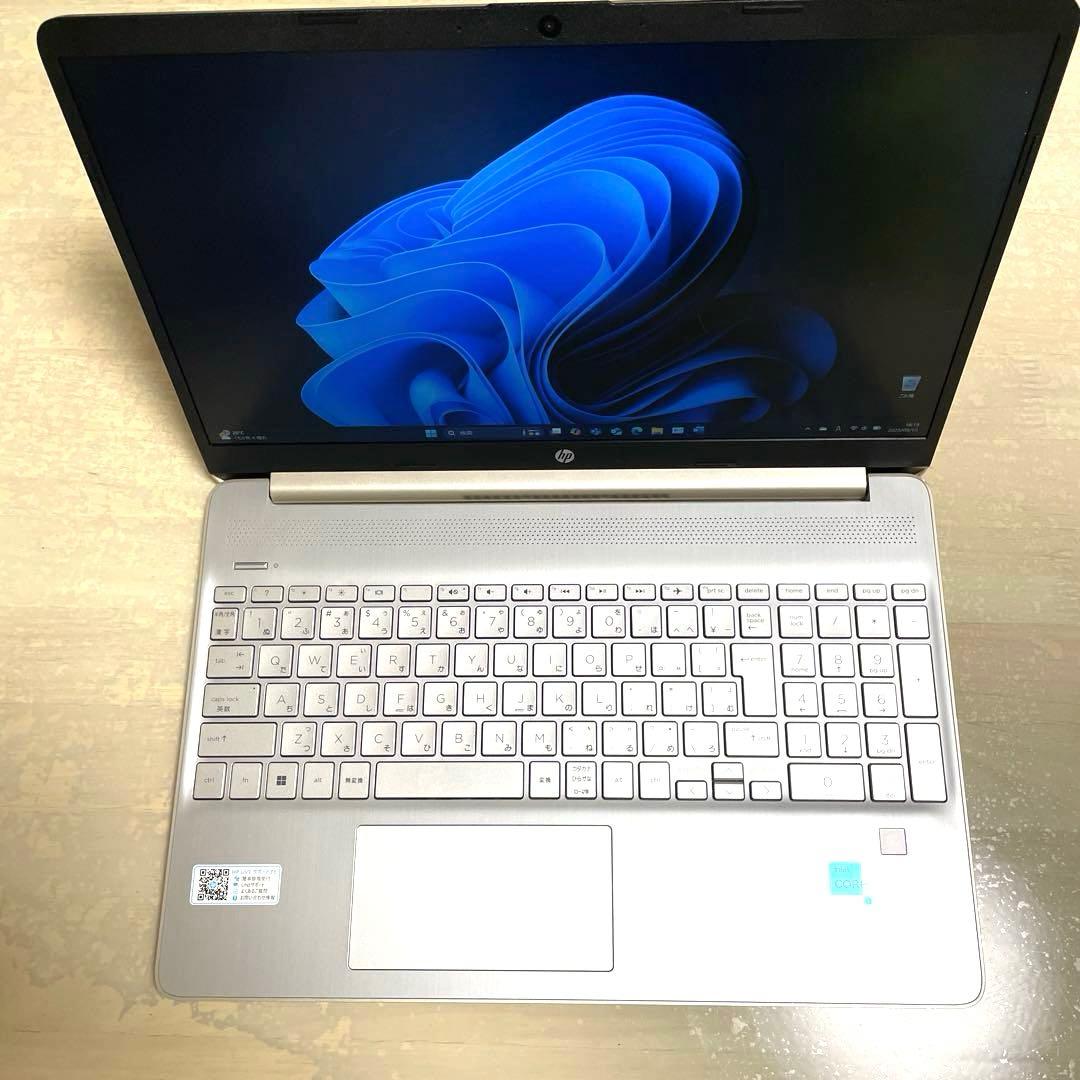 ノートパソコン•HPノートパソコン•HP WindowsノートPC シルバー
