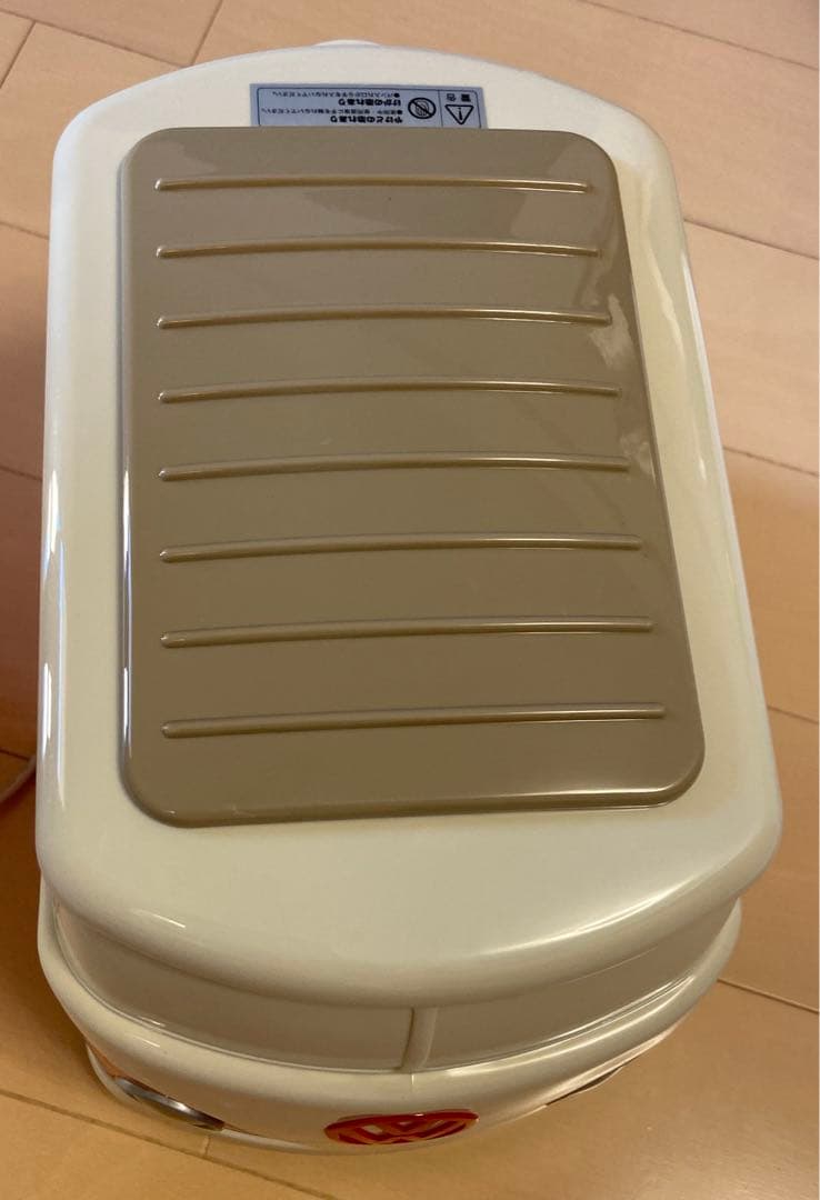 （非売品）（未使用）フォルクスワーゲン　トースター　レッド