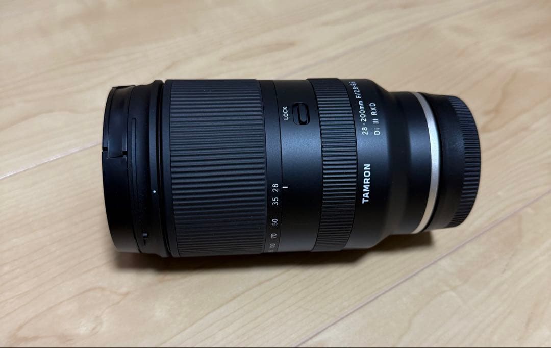 TAMRON 28-200mm F/2.8-5.6 ズームレンズ