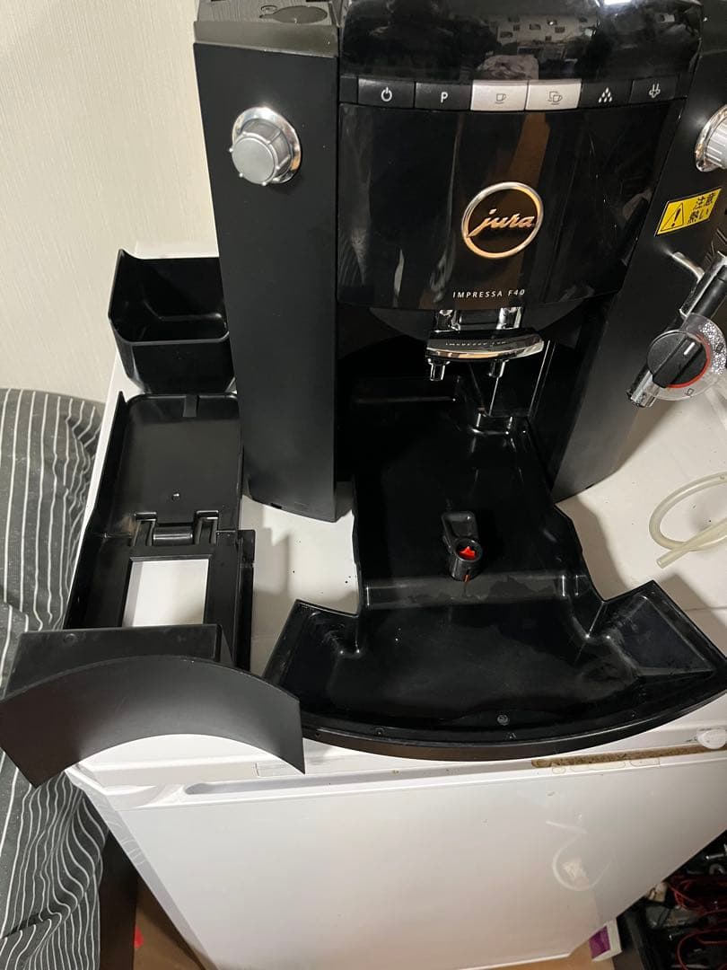 Jura Impressa F40 エスプレッソマシン