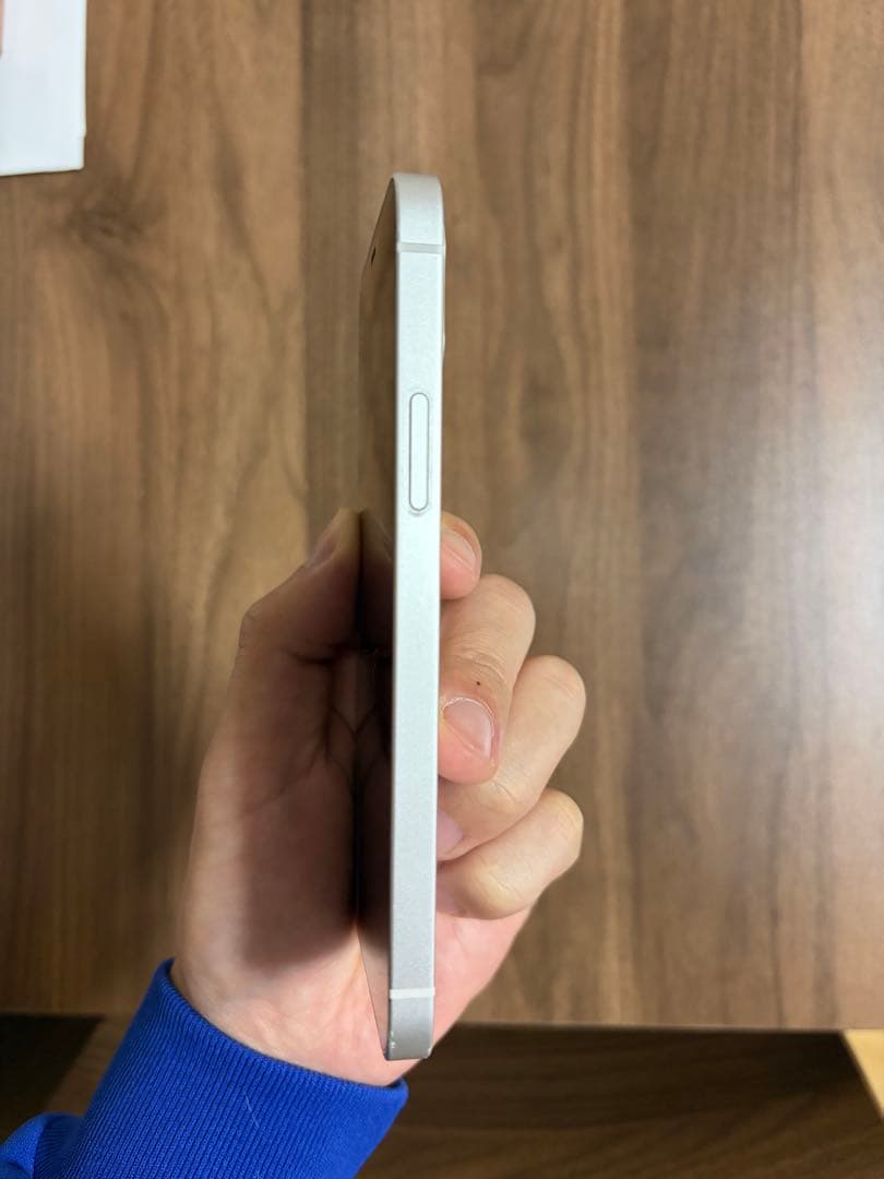 Apple iPhone 12 ホワイト 本体 箱付き