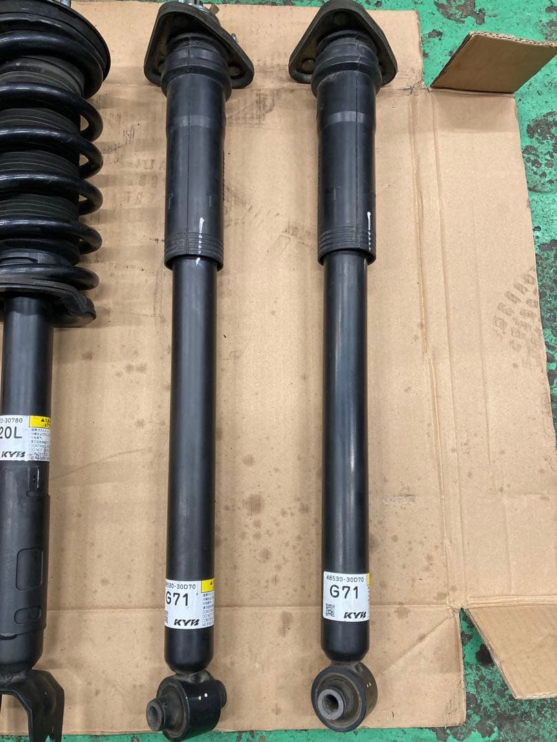 レクサスGS Fスポーツ KYB サスペンションキット 一式