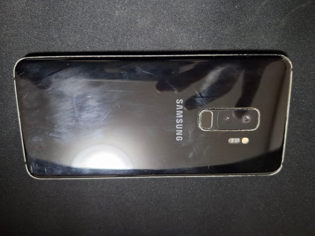 Samsung Galaxy S9+ 本体