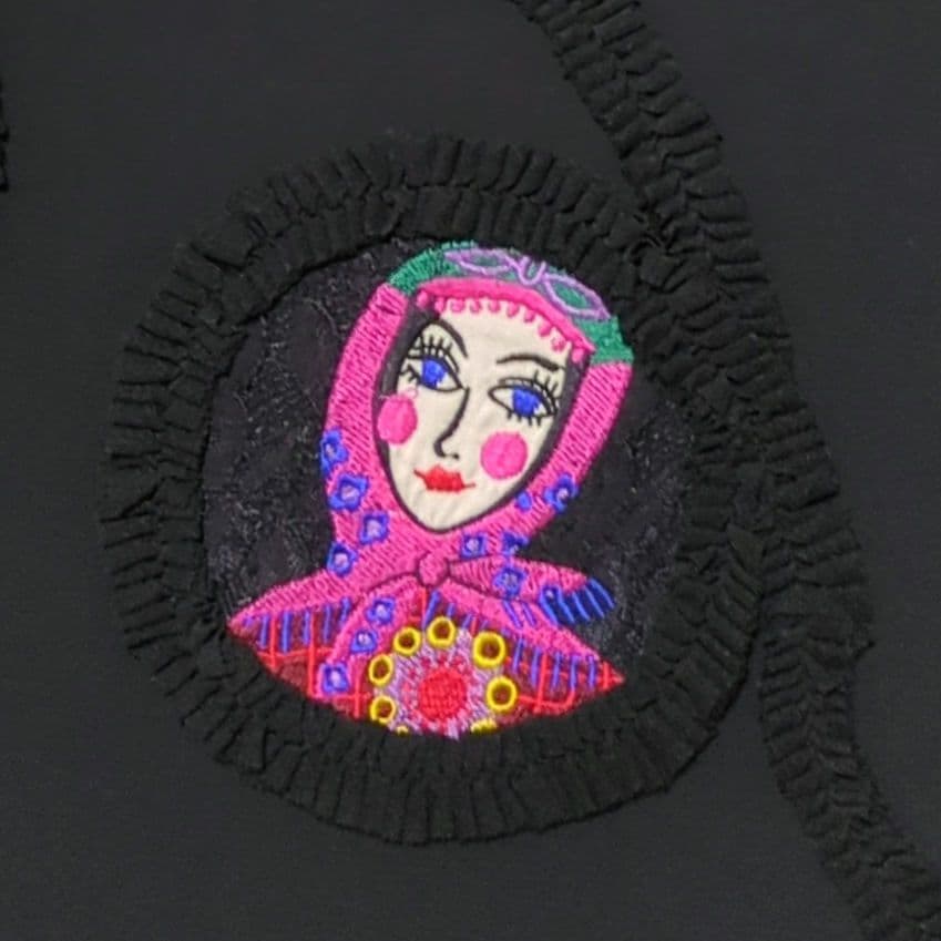 【専用】TOKUKO 1er VOL　チュニック　女性　お花　アップリケ　刺繍