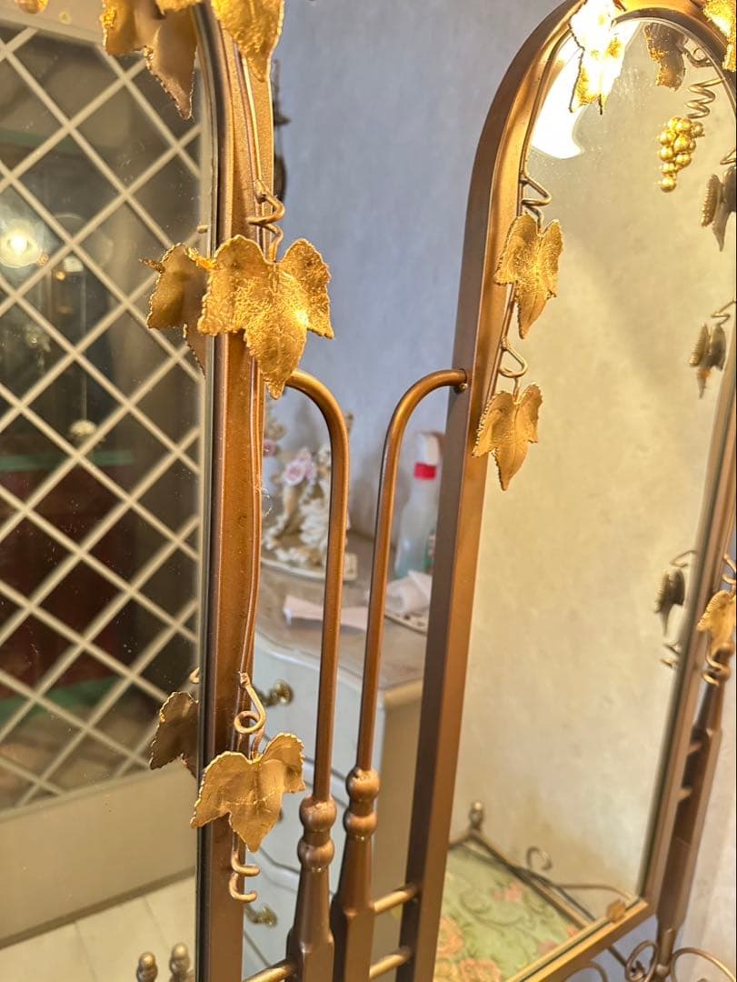 ゴールド ドレッサー・鏡台 照明付き