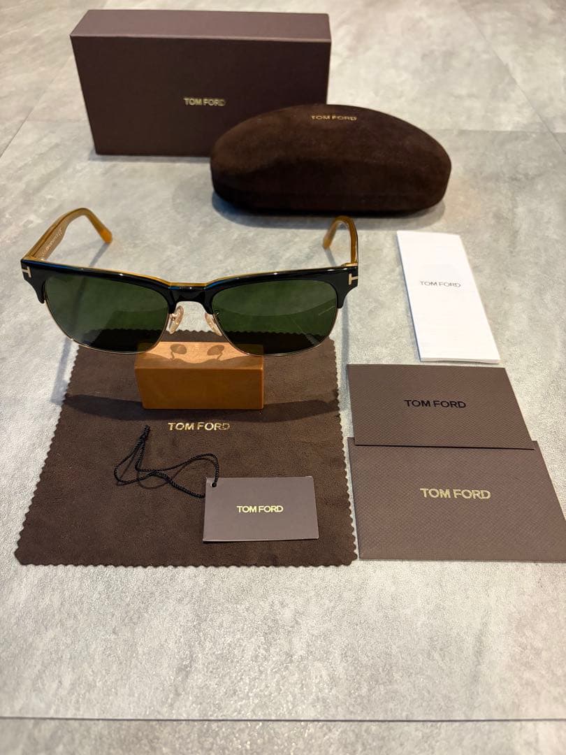 TOM FORD トムフォード　サングラス　LOUIS TF386 イタリア製