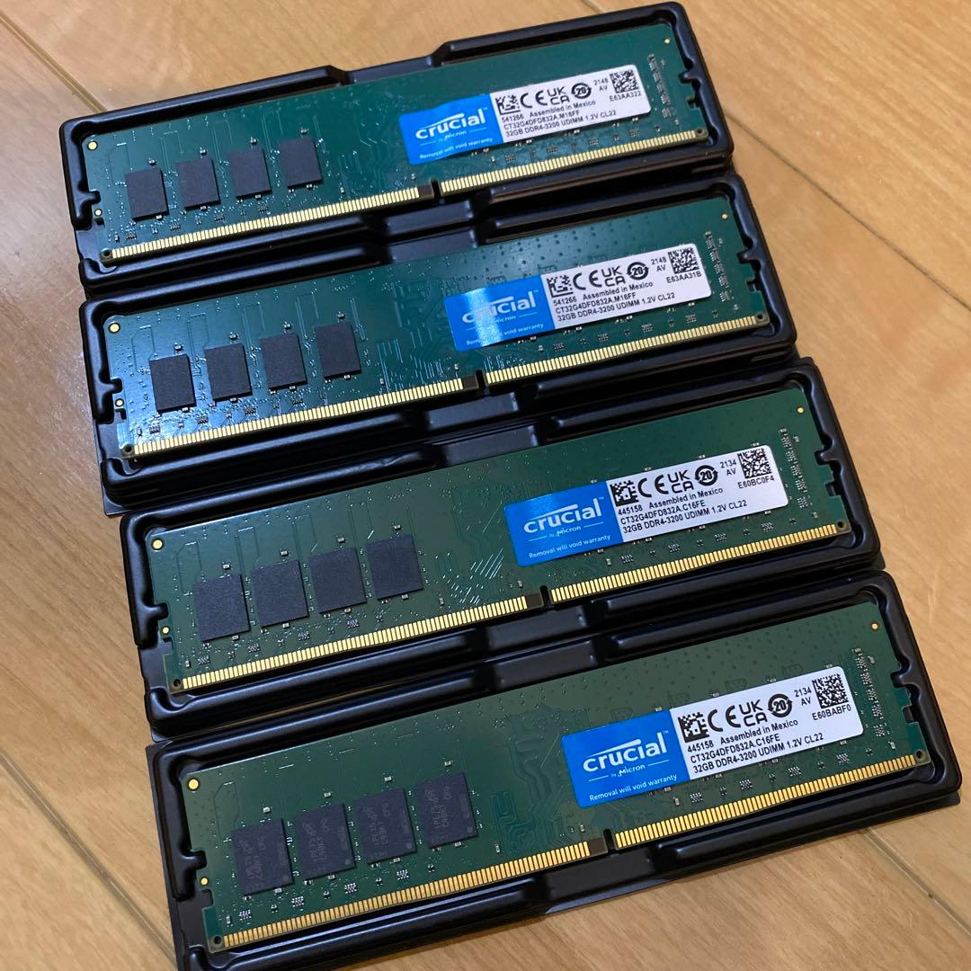 メモリ128GB/32GB×4枚 CT2K32G4DFD832A Crucial