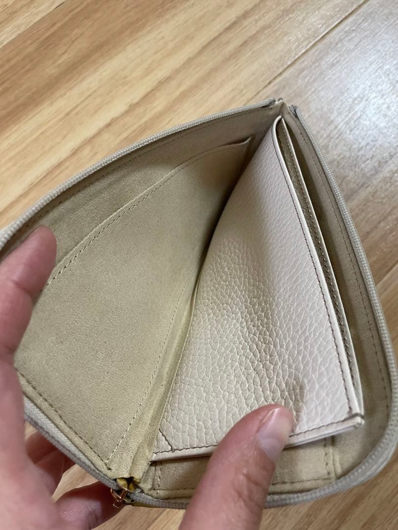 ATAO スリモ ケリー アイビスホワイト 長財布 ファスナー付き