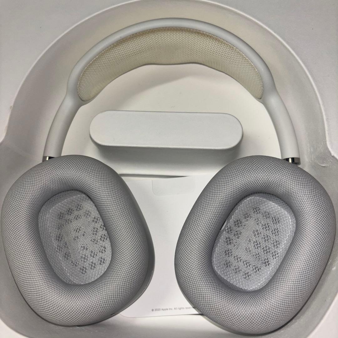美品　Apple AirPods Max シルバー　エアポッツマックス